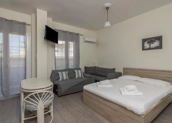 Lovely Studio Apartment For 2 Ppl In Athens